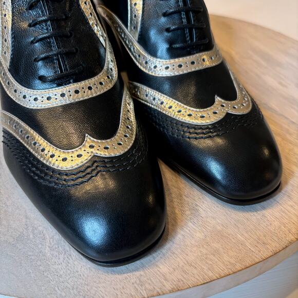 Laurence Dacade Black Leather Heeled Oxfords Gold Trim Women EU 38 US Sz 8 Italy - Picture 11 of 12